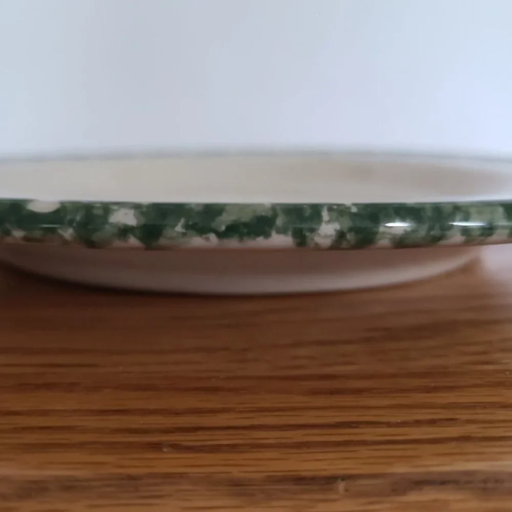 Workshops of Gerald E. Henn Pottery Green Roseville Spongeware Holiday Plate VTG